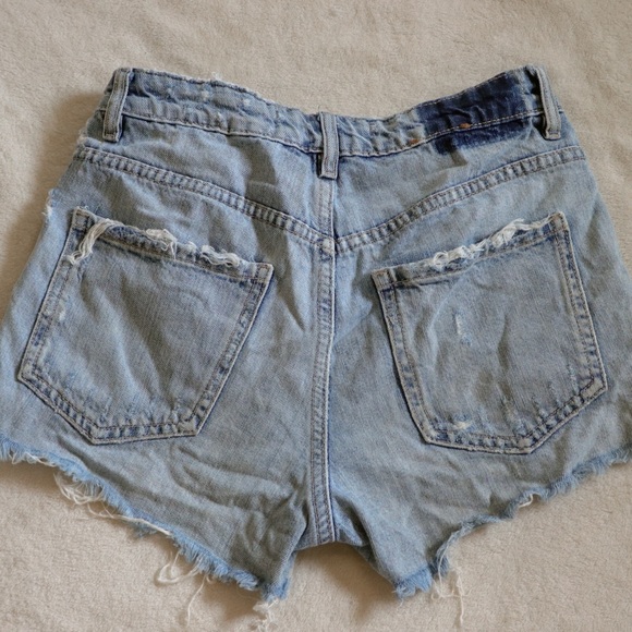 Garage High Waisted Ripped Denim Short - Picture 2 of 2